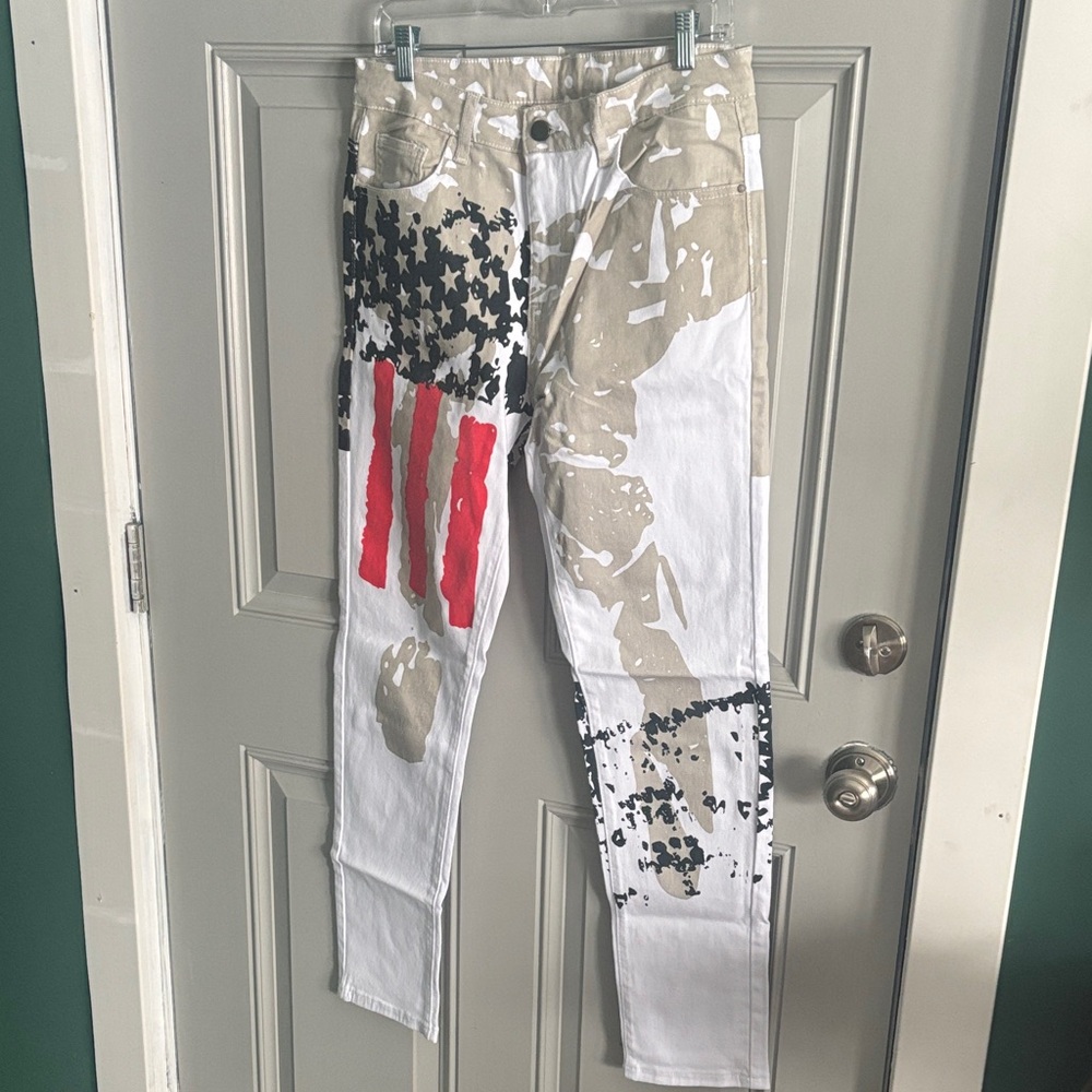 Trendy Camouflage Jeans